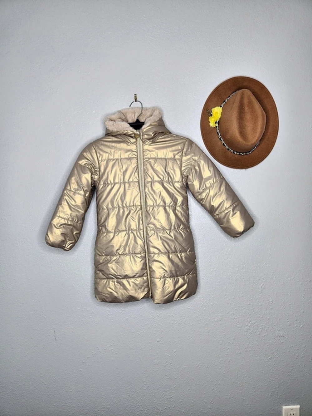 Le Chic Girls Metallic Gold Puffer Coat with Faux Fur Hood Beige Girls 6Y